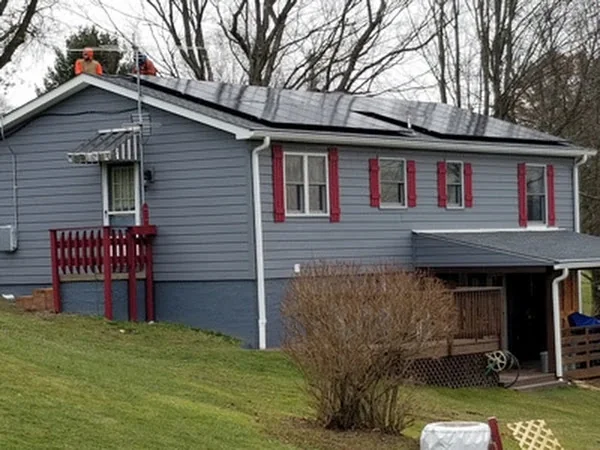 Review Image of William Molnar